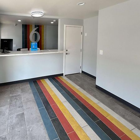 Motel 6 Lake Elsinore, Ca Eksteriør billede